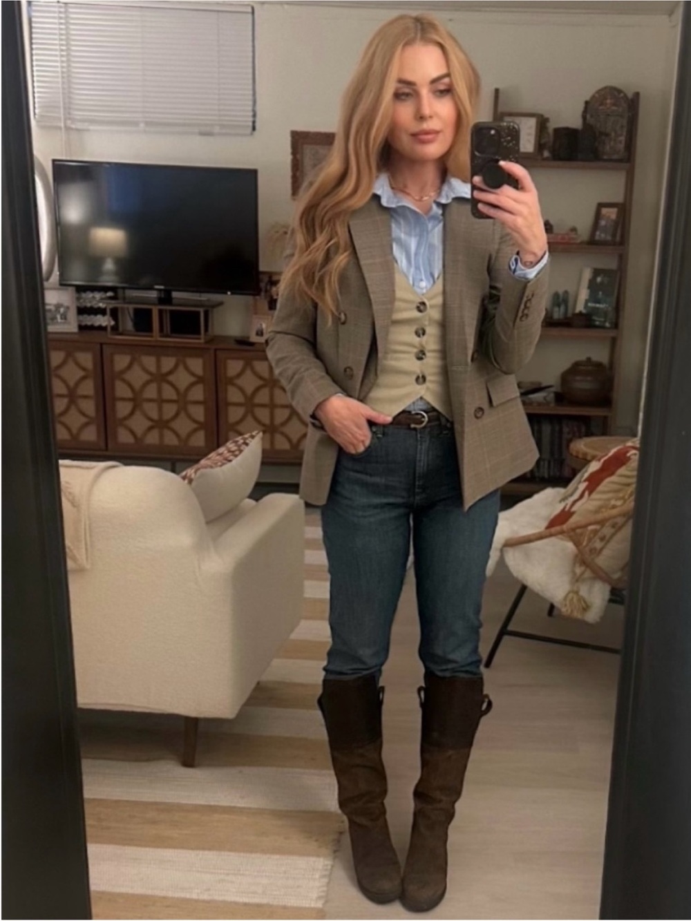 Ralph Lauren Glen Check
Double-Breasted Wool Blazer - Picture 4 of 12